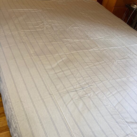 MIX : Calvin Klein Standard Sham and Queen Duvet + Sheet ( N-112 ) - Picture 1 of 8